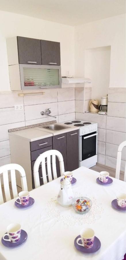 Apartmani Cagalj Trogir Exterior foto